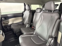 
										Kia Carnival full									