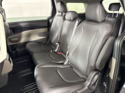 
										Kia Carnival full									