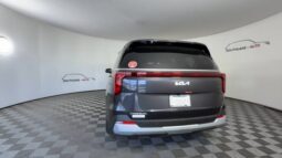 
										Kia Carnival full									