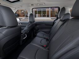 Kia Carnival full