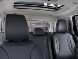 Kia Carnival full