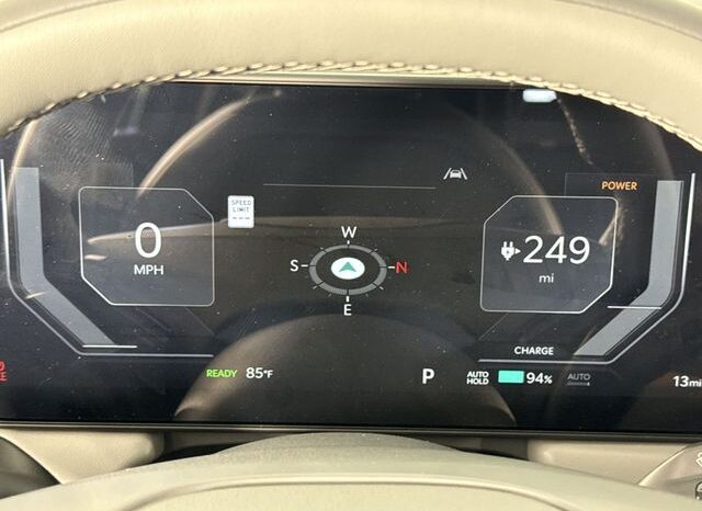 
								Kia EV3 full									
