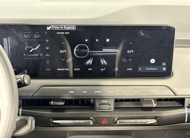 
								Kia EV3 full									