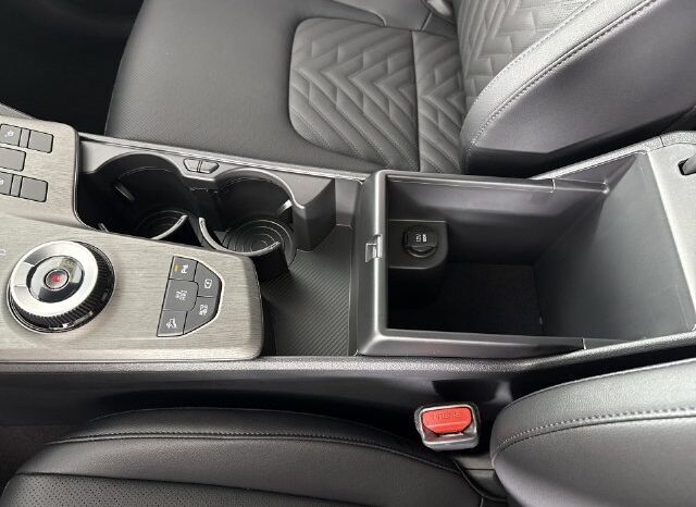 
								Kia Sportage Plug-In Hybrid full									