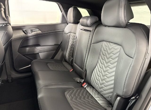 
								Kia Sportage Plug-In Hybrid full									