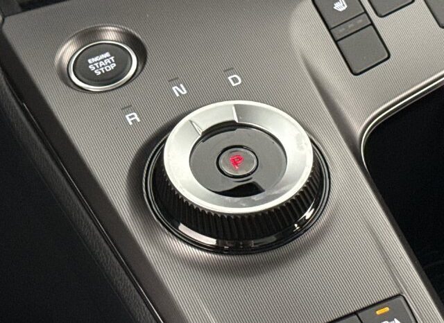 
								Kia Sportage Hybrid full									