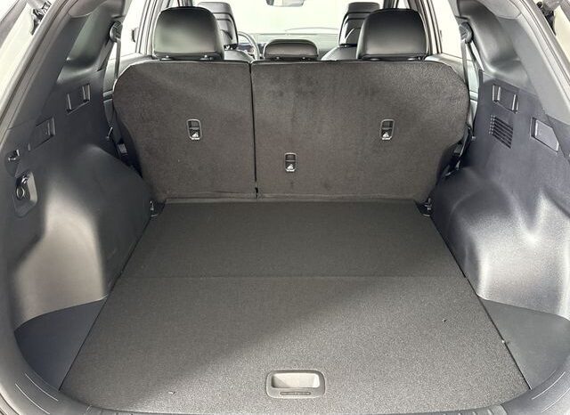 
								Kia Sportage full									