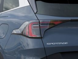 
										Kia Sportage Hybrid full									