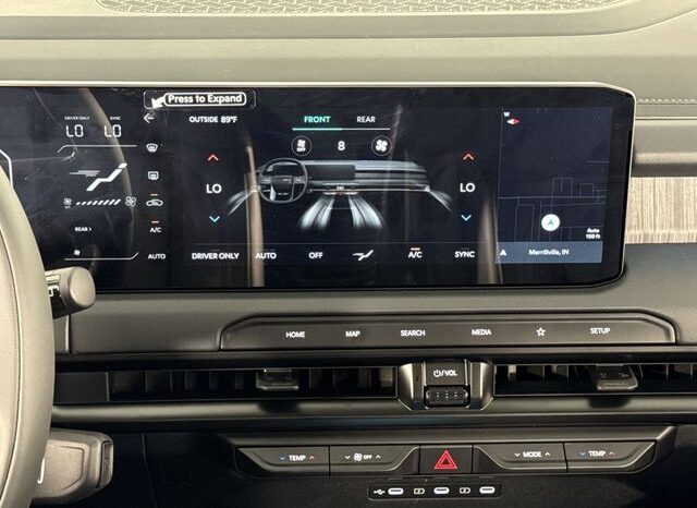 
								Kia Telluride Hybrid full									