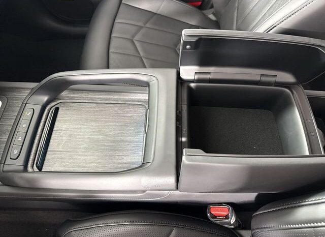 
								Kia Telluride Hybrid full									