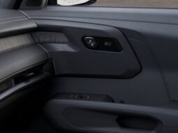 
										Kia Telluride full									