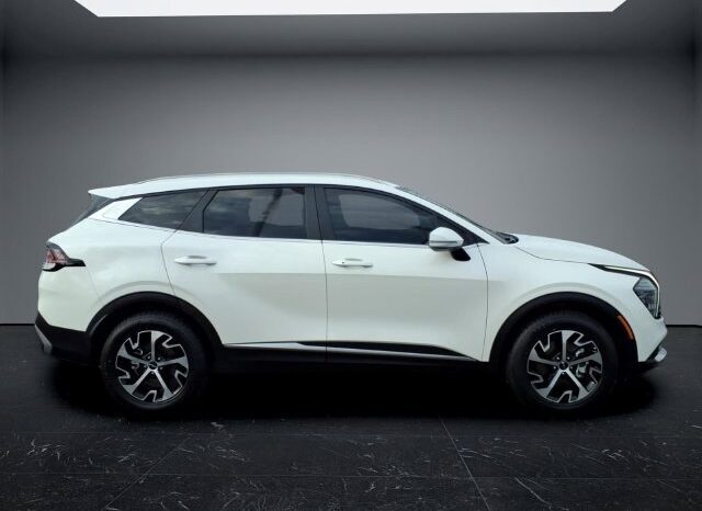 
								Kia Sportage Hybrid full									