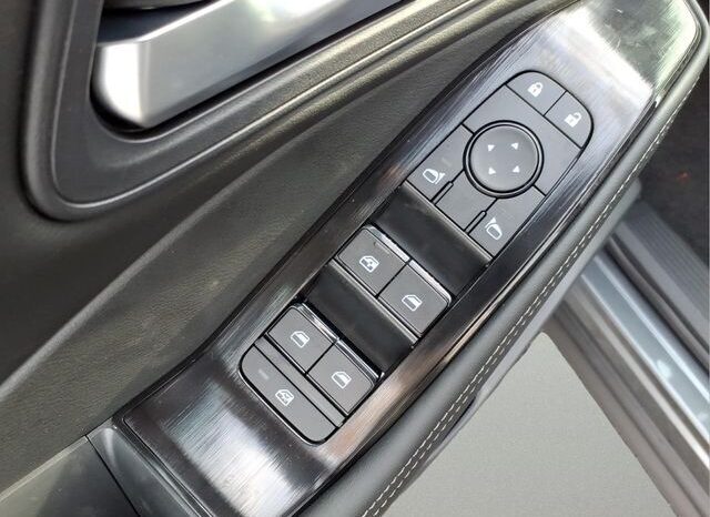 
 Nissan Rogue full									