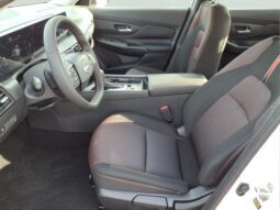 
										Nissan Sentra full									