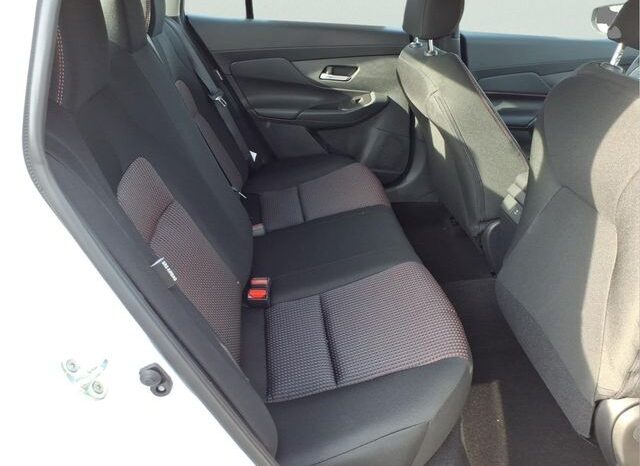 
								Nissan Sentra full									