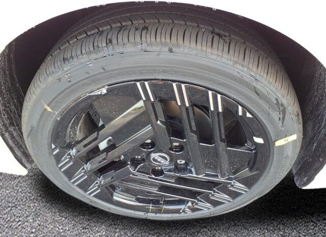 
								Nissan Sentra full									