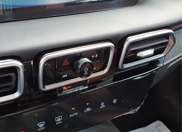 
								Nissan Sentra full									