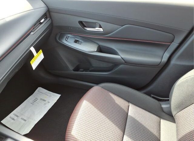 
								Nissan Sentra full									