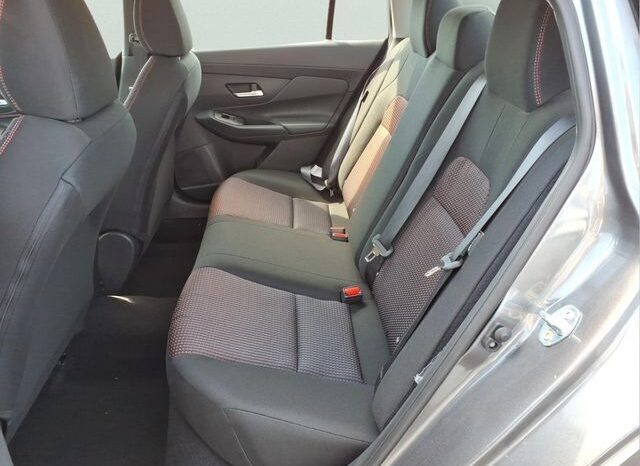 
								Nissan Sentra full									