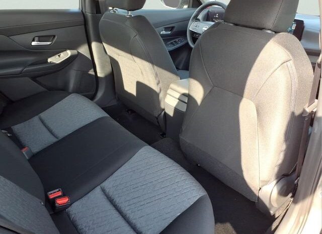 
								Nissan Sentra full									