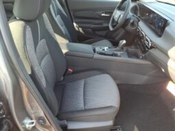 
										Nissan Sentra full									
