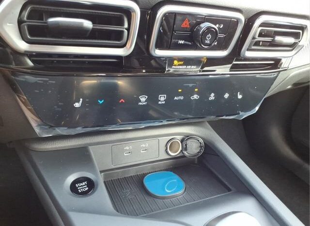 
								Nissan Sentra full									