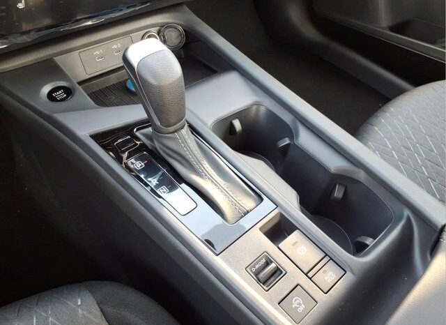 
								Nissan Sentra full									