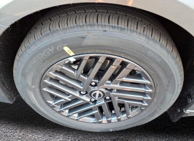 
								Nissan Sentra full									
