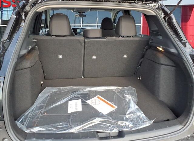 
								Nissan Kicks full									