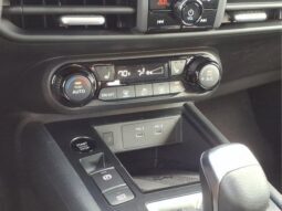 
										Nissan Kicks full									