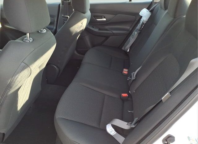 
								Nissan Sentra full									