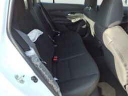 
										Nissan Sentra full									