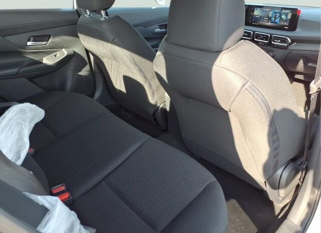 
								Nissan Sentra full									