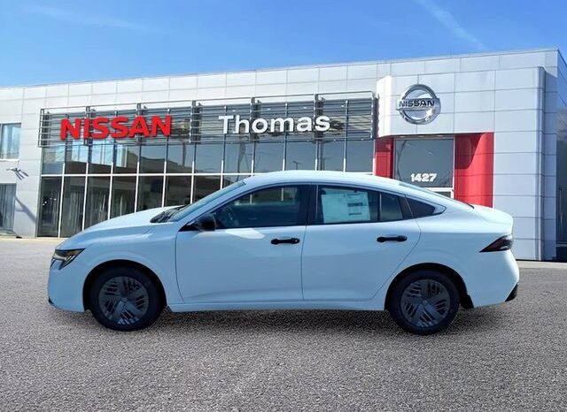 
								Nissan Sentra full									