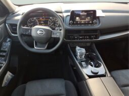 
										Nissan Rogue full									