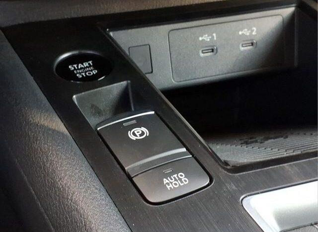 
								Nissan Kicks full									