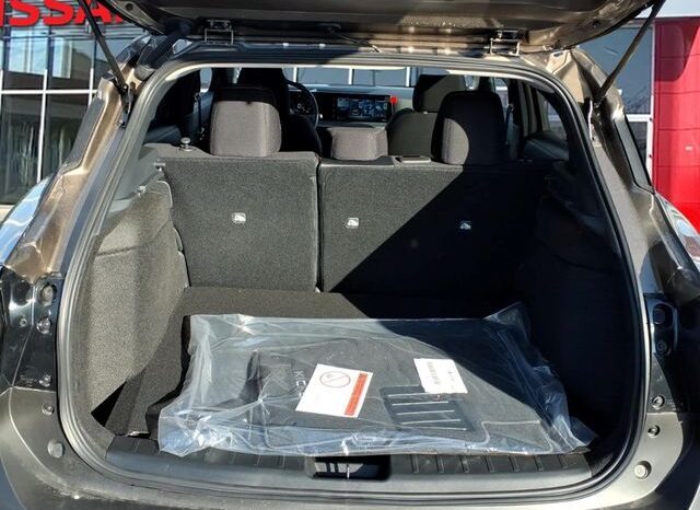 
								Nissan Kicks full									