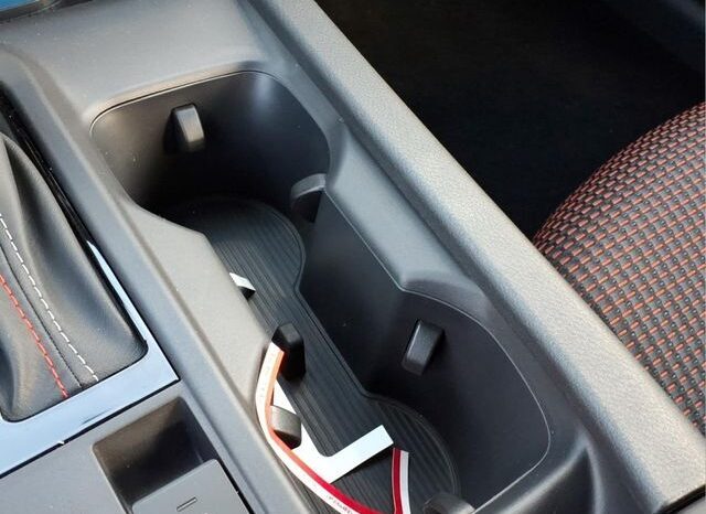 
								Nissan Sentra full									