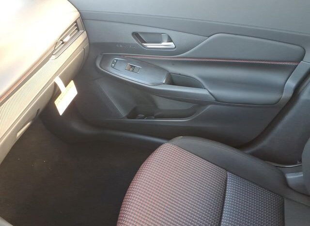 
								Nissan Sentra full									