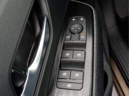 
										Nissan Kicks full									