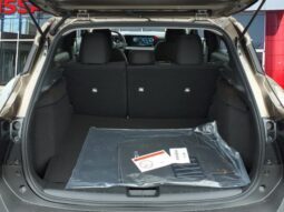 
										Nissan Kicks full									