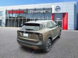 
										Nissan Kicks full									