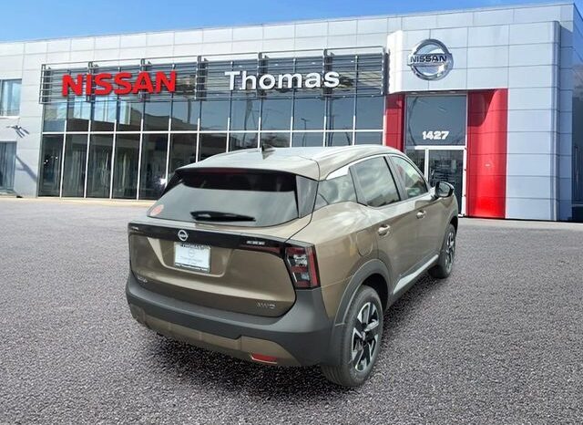 
								Nissan Kicks full									