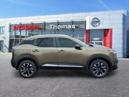 
										Nissan Kicks full									