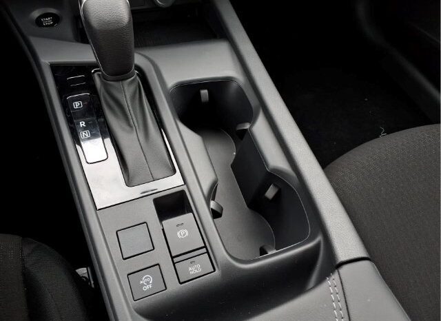 
								Nissan Sentra full									
