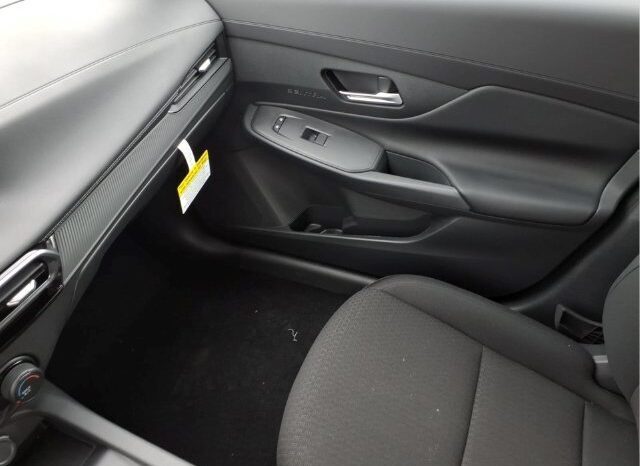 
								Nissan Sentra full									