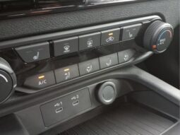 
										Nissan Sentra full									