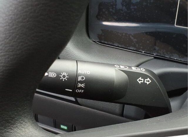 
								Nissan Sentra full									