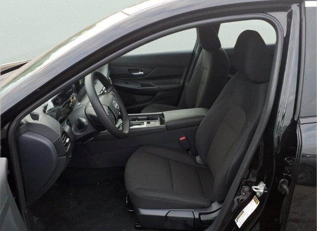 
								Nissan Sentra full									