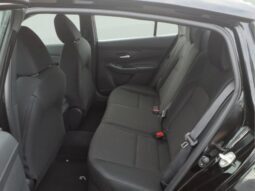 
										Nissan Sentra full									
